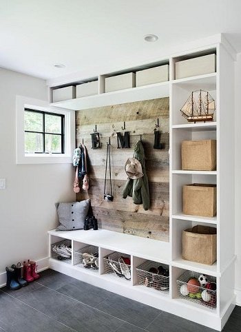 homes for sale in Toronto with mudroom